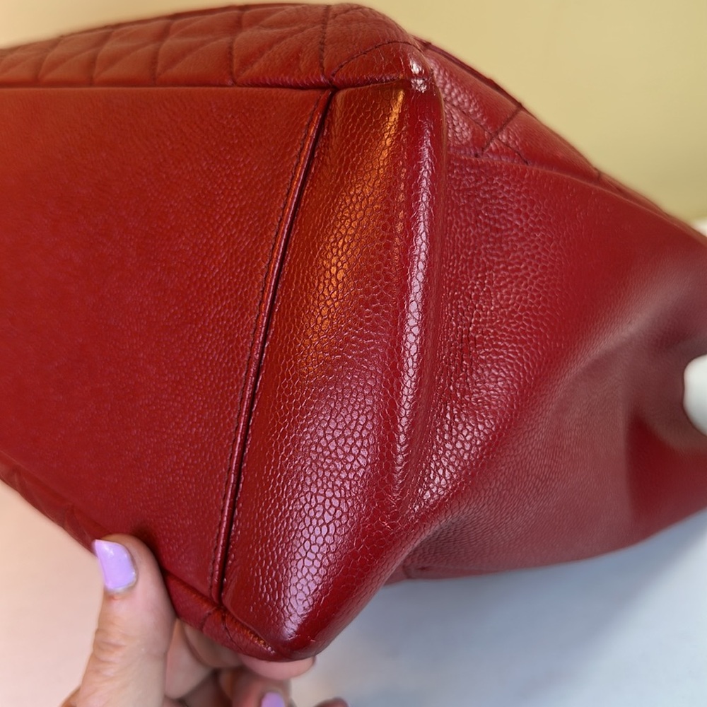 Chanel Red Quilted Shoulder Bag - Picture 10 of 15